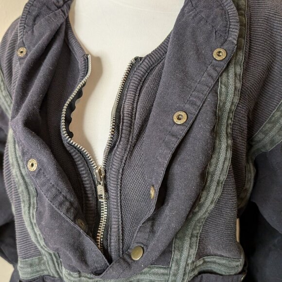 Visage Vintage Sweater - Picture 4 of 9